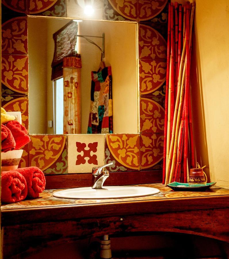 Demeure De Digoine "Chambre D'Hotes" Bourg-Saint-Andeol Exterior photo